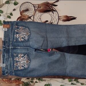 4 for $15. Vanity premium collection cropped jeans 33 waist